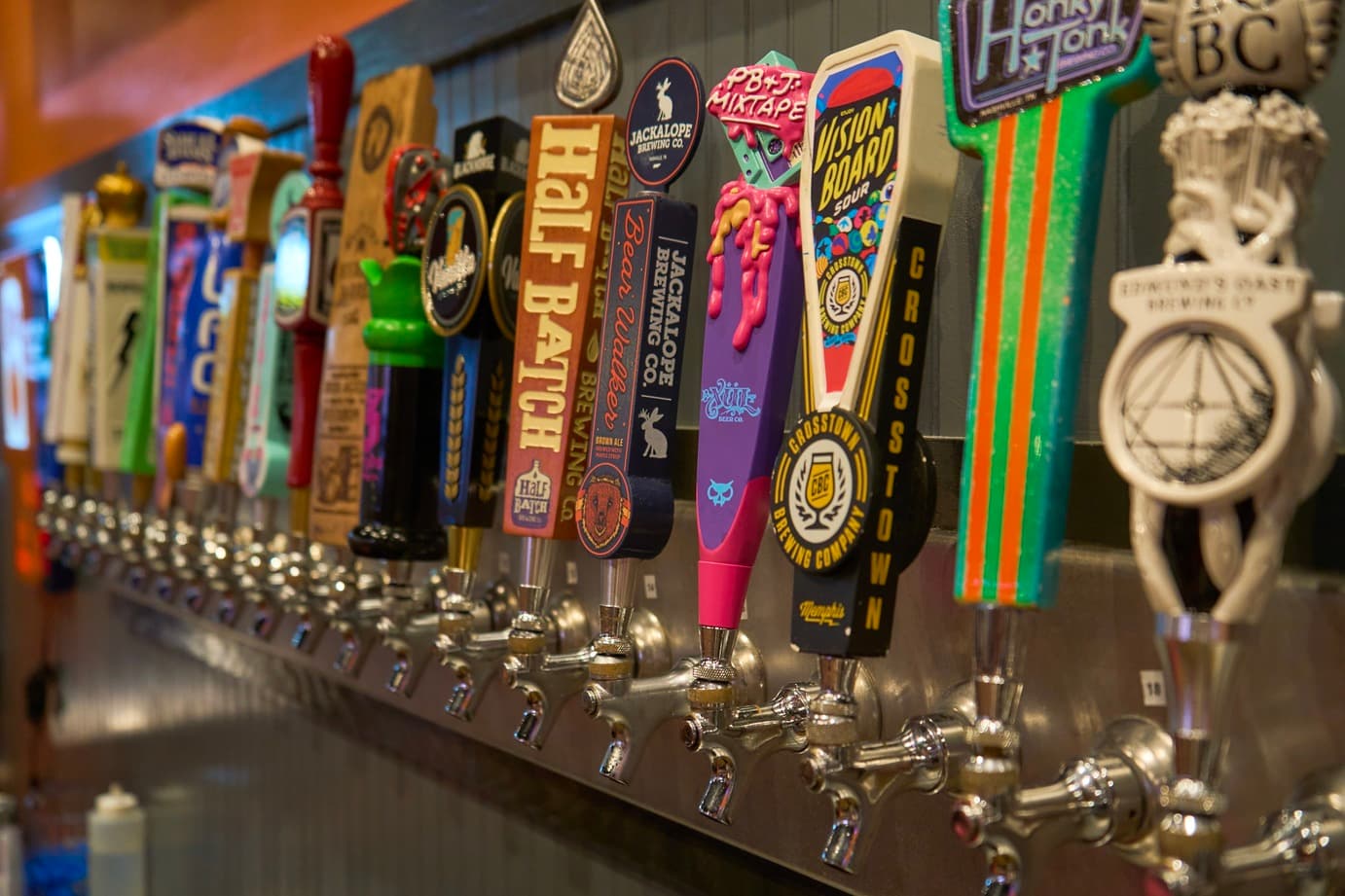 Mr. Brews Taphouse (Smyrna) photo 1